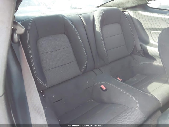 Ford Mustang 2016 1FA6P8AM9G5273172 Image 8