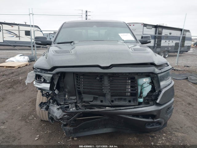 43898511 :رقم المزاد ، 1C6SRFRT3RN170701 vin ، 2024 Ram 1500 Laramie  4x4 6'4 Box مزاد بيع