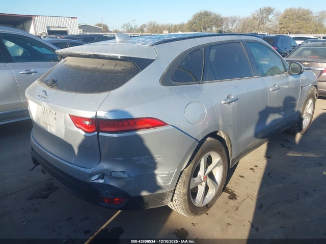 2017 JAGUAR F-PACE SADCJ2BNXHA099838 Photo 3