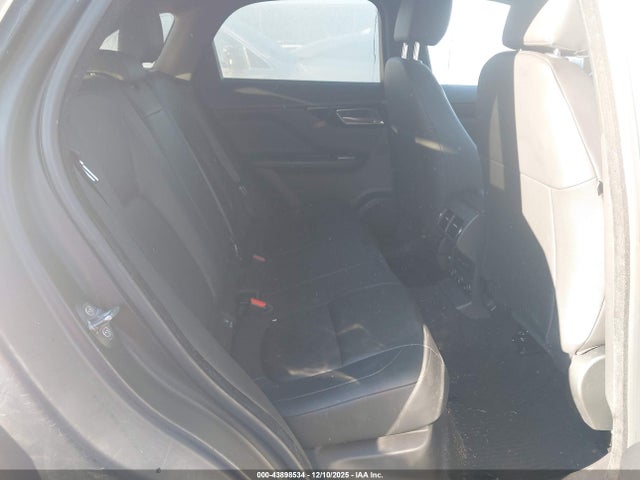 2017 JAGUAR F-PACE SADCJ2BNXHA099838 Photo 7