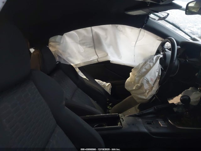 2023 TOYOTA GR86 JF1ZNBB14P9756887 Photo 4