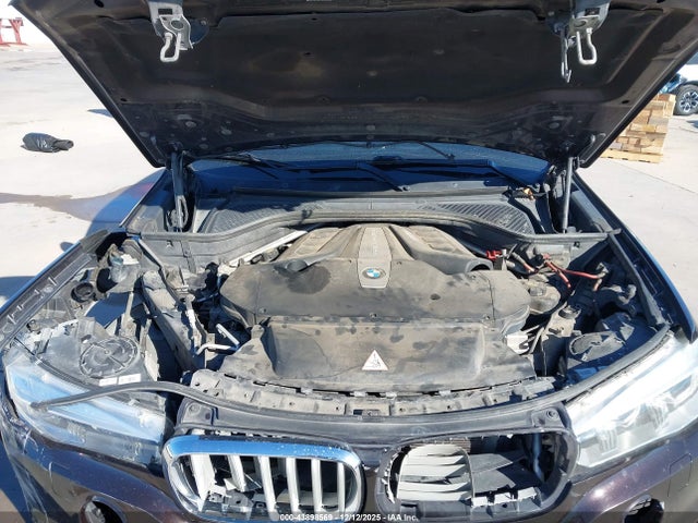 2015 BMW X5 5UXKR6C5XF0J76781 Photo 9