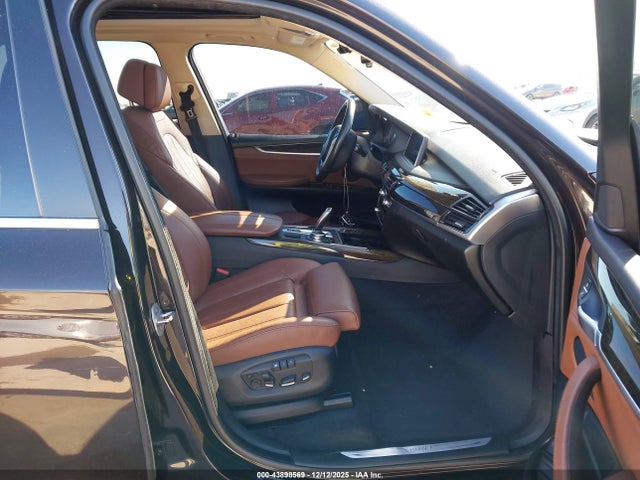 2015 BMW X5 5UXKR6C5XF0J76781 Photo 4