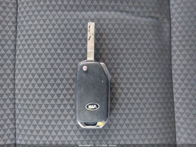 2020 KIA SOUL KNDJ23AU2L7702575 Photo 10