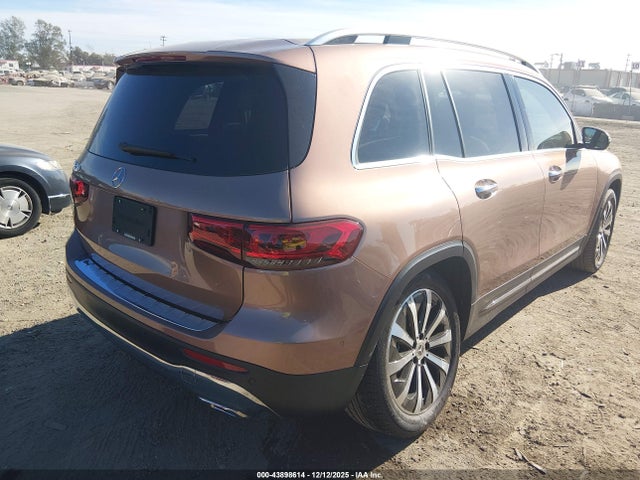 W1N4M4GB0NW233572 Mercedes-Benz GLB 250