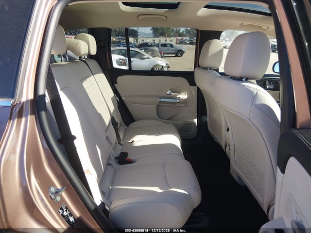 W1N4M4GB0NW233572 Mercedes-Benz GLB 250