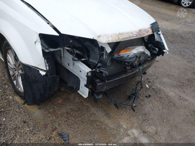 2015 CHRYSLER TOWN & COUNTRY 2C4RC1CG9FR561941 Photo 5