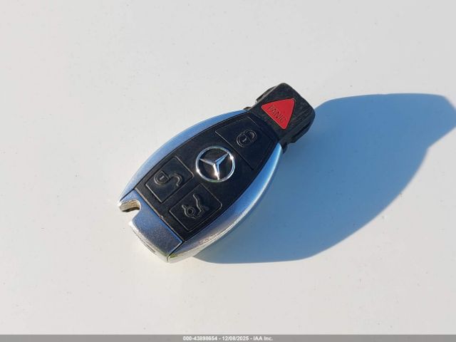 2013 MERCEDES-BENZ C 250 WDDGF4HB5DA791061 Photo 10