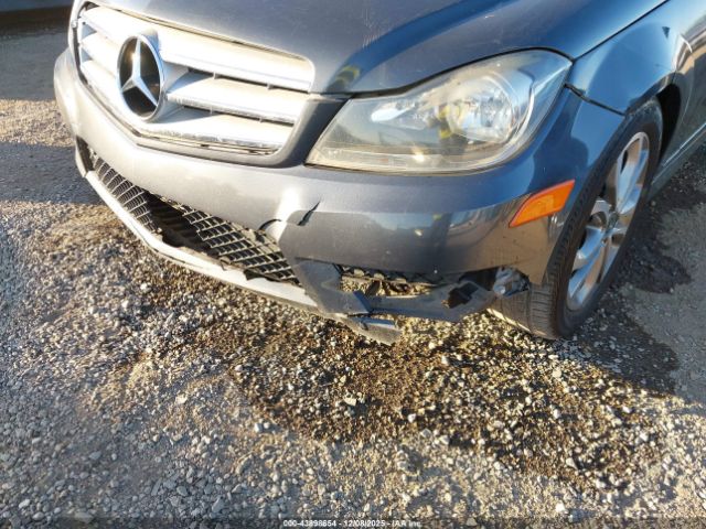 2013 MERCEDES-BENZ C 250 WDDGF4HB5DA791061 Photo 5