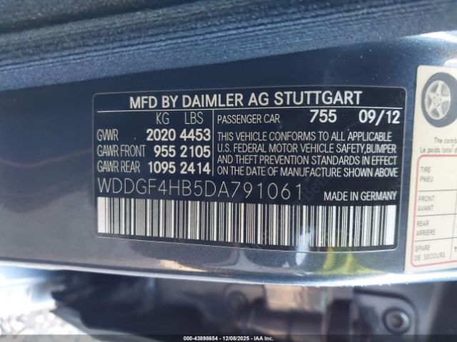 2013 MERCEDES-BENZ C 250 WDDGF4HB5DA791061 Photo 8