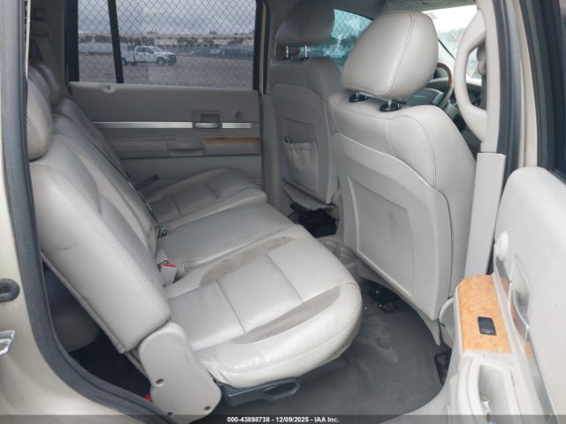 2008 CHRYSLER ASPEN 1A8HX58288F150344 Photo 7