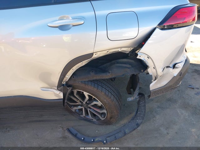 7MUFBABGXSV068736 Toyota Corolla Cross Hybrid Se