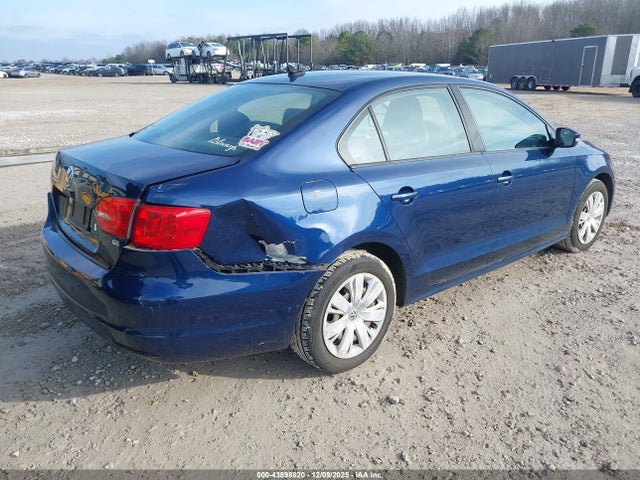 43898820 :رقم المزاد ، 3VWD17AJ6EM396094 vin ، 2014 Volkswagen Jetta 1.8t Se مزاد بيع