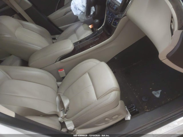 43898829 :رقم المزاد ، 1G4GB5G35FF176260 vin ، 2015 Buick Lacrosse Leather مزاد بيع