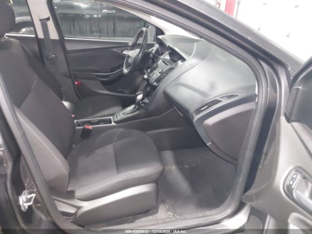 2015 FORD FOCUS 1FADP3F28FL314418 Photo 4