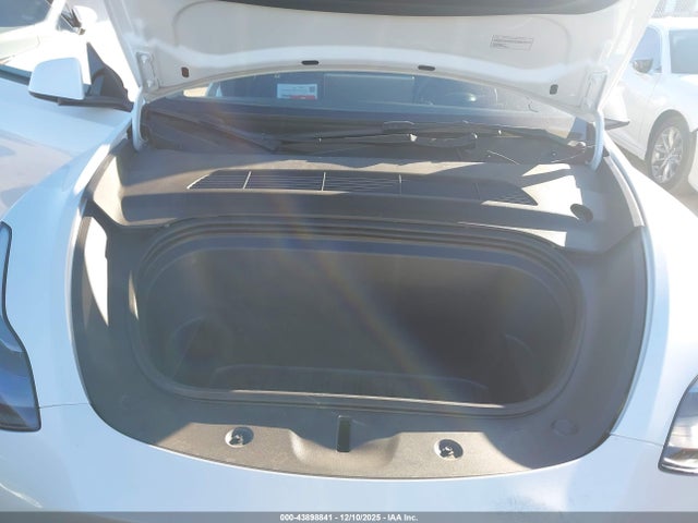 2023 TESLA MODEL Y 7SAYGAEEXPF708537 Photo 9