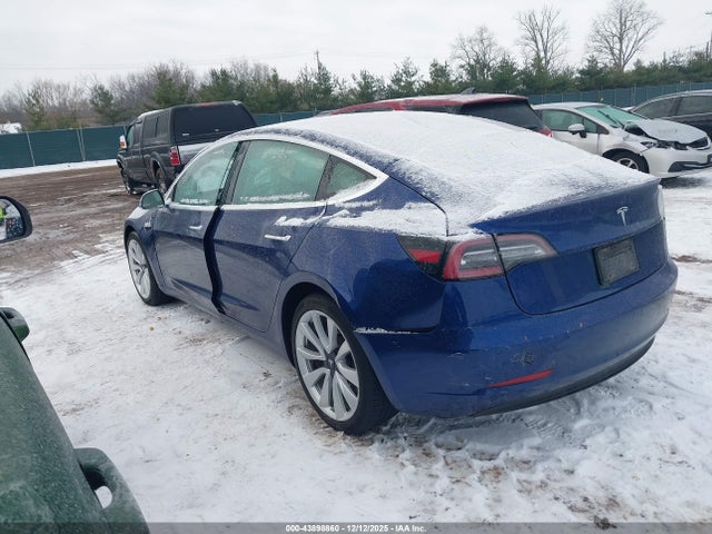2018 TESLA MODEL 3 5YJ3E1EA7JF124999 Photo 2