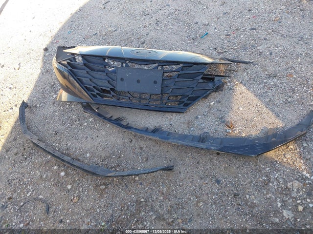 5NPLM4AG5MH038739 Hyundai ELANTRA SEL