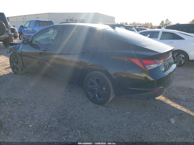 2021 HYUNDAI ELANTRA 5NPLM4AG5MH038739 Photo 2