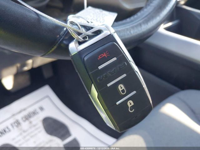 2020 RAM 1500 1C6RREFT3LN209467 Photo 10