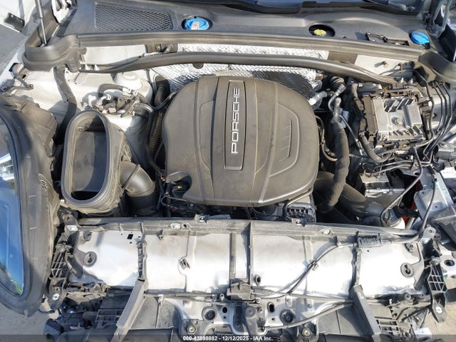 Porsche Macan 2020 WP1AA2A5XLLB01006 Image 10