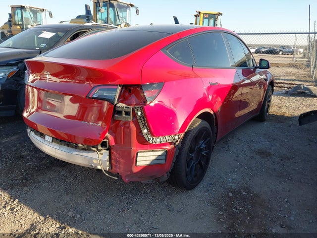2022 TESLA MODEL Y 7SAYGDEE9NF381482 Photo 3