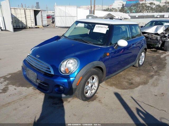 2012 MINI COOPER WMWSU3C50CT264924 Photo 1