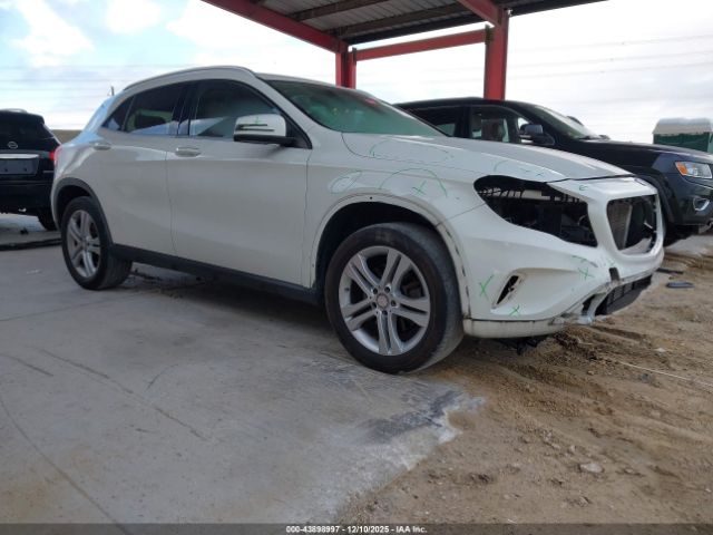 2015 MERCEDES-BENZ GLA 250 WDCTG4GB0FJ095969 Photo 0