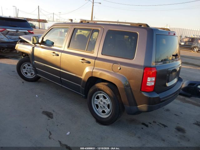 2015 JEEP PATRIOT 1C4NJPBA9FD129731 Photo 2
