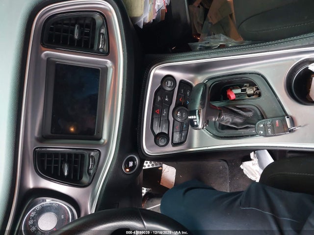 2019 DODGE CHALLENGER 2C3CDZBT4KH550916 Photo 10
