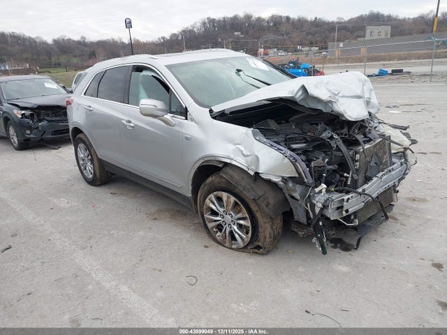 2020 CADILLAC XT5 1GYKNCRS3LZ185493 Photo 0