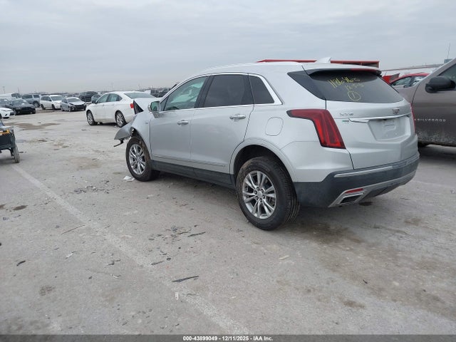 2020 CADILLAC XT5 1GYKNCRS3LZ185493 Photo 2