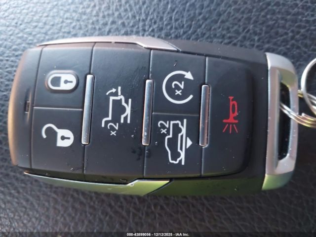 2020 RAM 1500 1C6SRFJT7LN321882 Photo 10