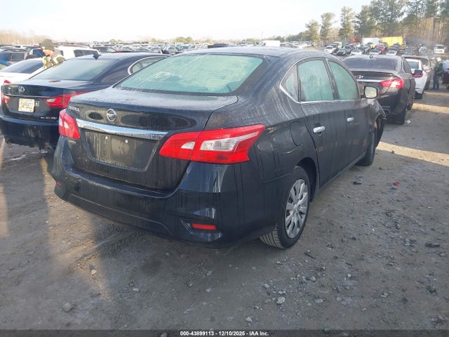 Продаж на аукціоні авто 2018 Nissan Sentra S, vin: 3N1AB7AP9JY252178, номер лоту: 43899113