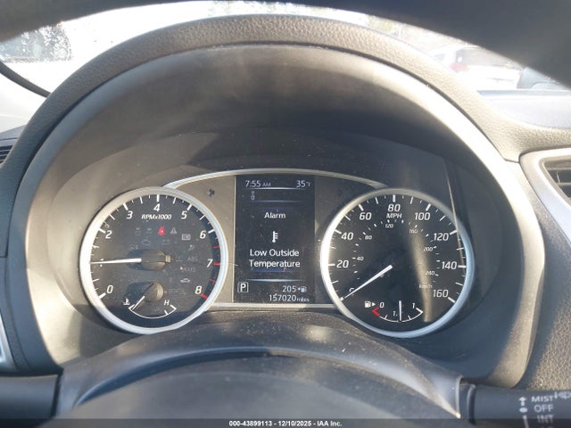 Продаж на аукціоні авто 2018 Nissan Sentra S, vin: 3N1AB7AP9JY252178, номер лоту: 43899113