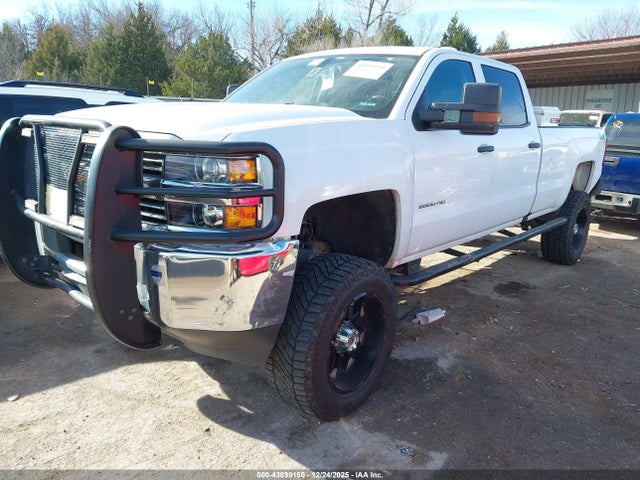 2017 CHEVROLET SILVERADO 2500HD 1GC1KUEGXHF211937 Photo 1