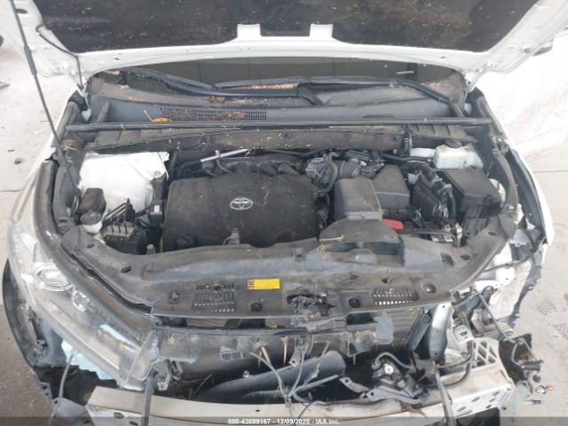 2018 TOYOTA HIGHLANDER 5TDJZRFH9JS485720 Photo 9