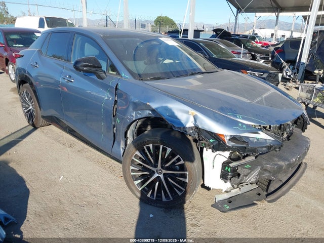 2023 LEXUS RZ 450E JTJAAAAB9PA020322