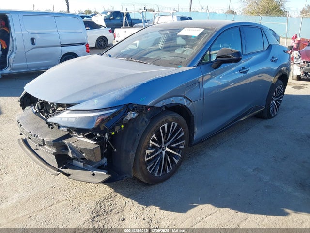 2023 LEXUS RZ 450E JTJAAAAB9PA020322 Photo 1