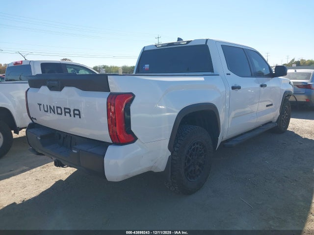 Toyota Tundra Sr5 2025 5TFLA5DB5SX329807 Image 4