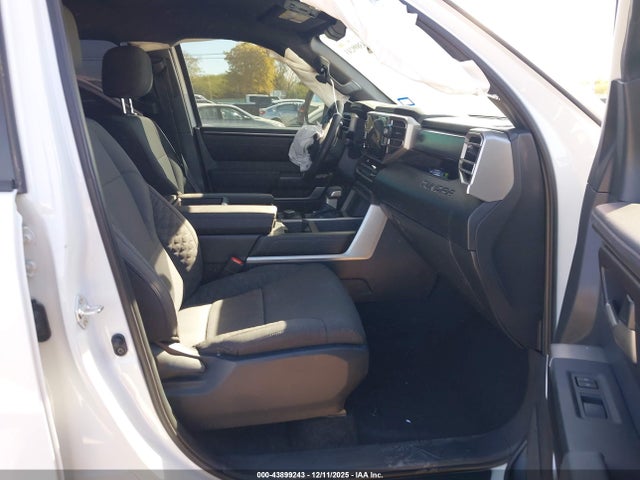Toyota Tundra Sr5 2025 5TFLA5DB5SX329807 Image 5