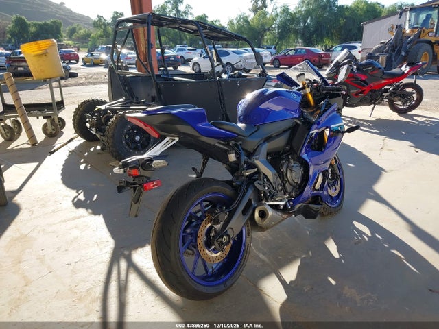 Yamaha Yzfr7 2025 JYARM38Y2SA003935 Image 4