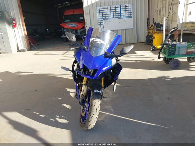 Yamaha Yzfr7 2025 JYARM38Y2SA003935 Image 5
