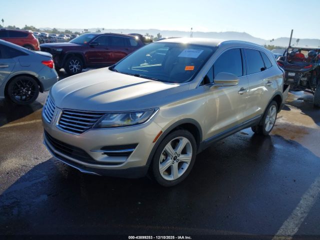 2017 LINCOLN MKC 5LMCJ1C9XHUL19560 Photo 1