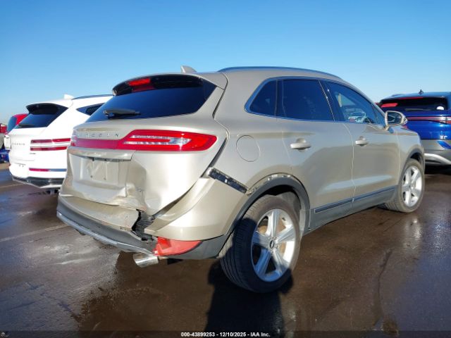 2017 LINCOLN MKC 5LMCJ1C9XHUL19560 Photo 5