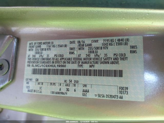 2017 LINCOLN MKC 5LMCJ1C9XHUL19560 Photo 8