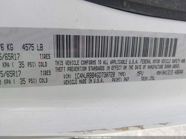 1C4NJRBB4GD730728 Jeep Patriot 75th Anniversary