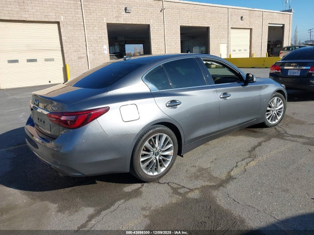 JN1EV7AP2JM358029 Infiniti Q50 3.0t Luxe