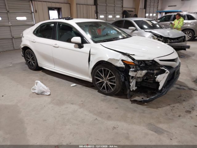 2021 TOYOTA CAMRY 4T1G11AK8MU598284