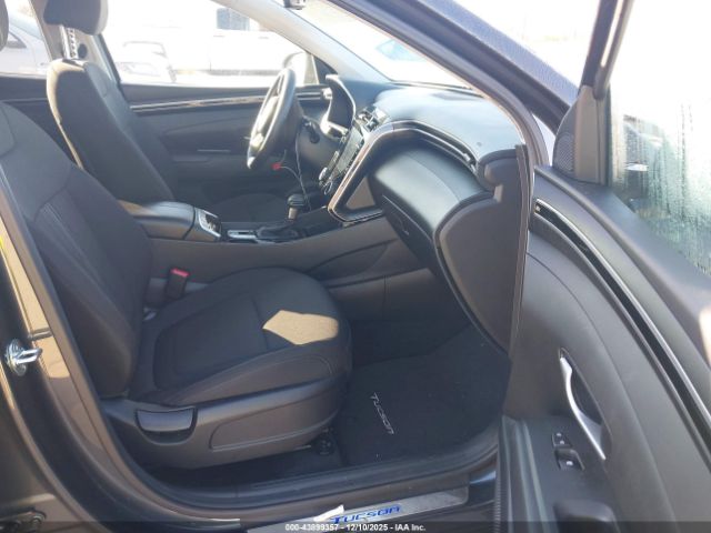 2023 HYUNDAI TUCSON 5NMJBCAE1PH212183 Photo 4